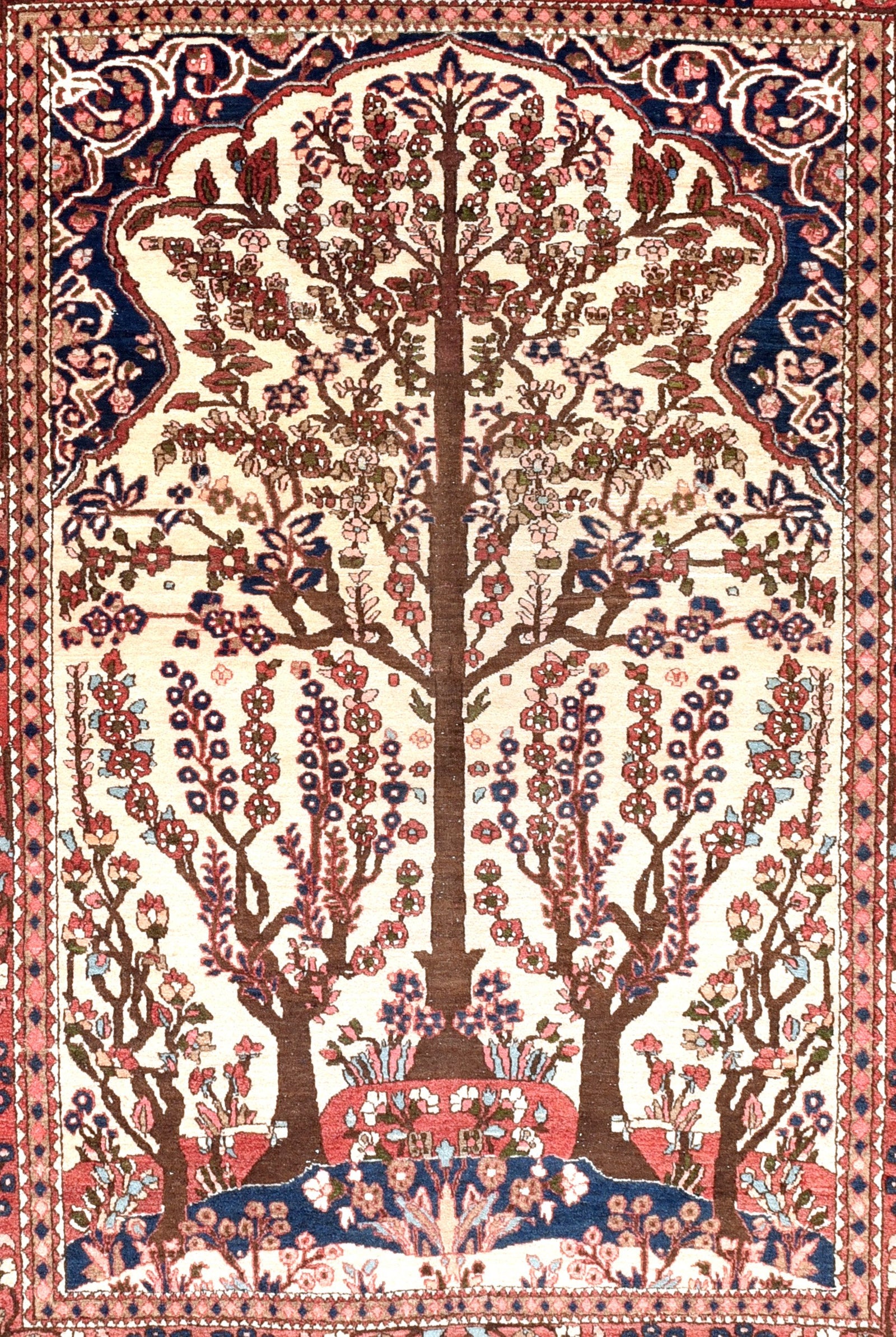 Antique Isfahan Persian Rug