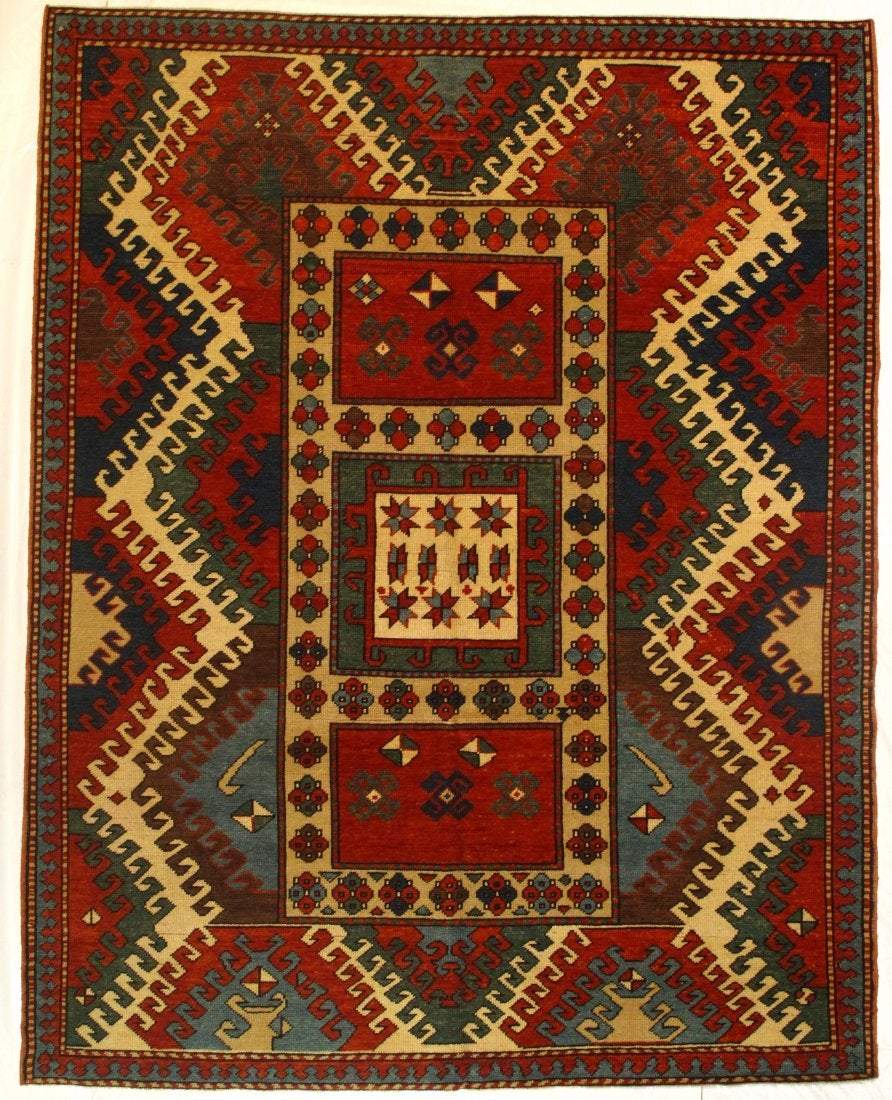 Fine Antique Borchelou Kazak