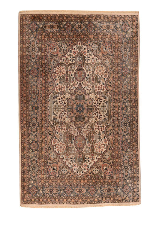 Semi-Antique Pak Persian Tabriz Design, Size 5'0" X 8'2"