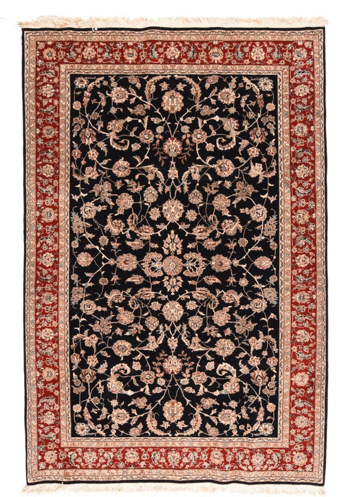 Area Rug 1673