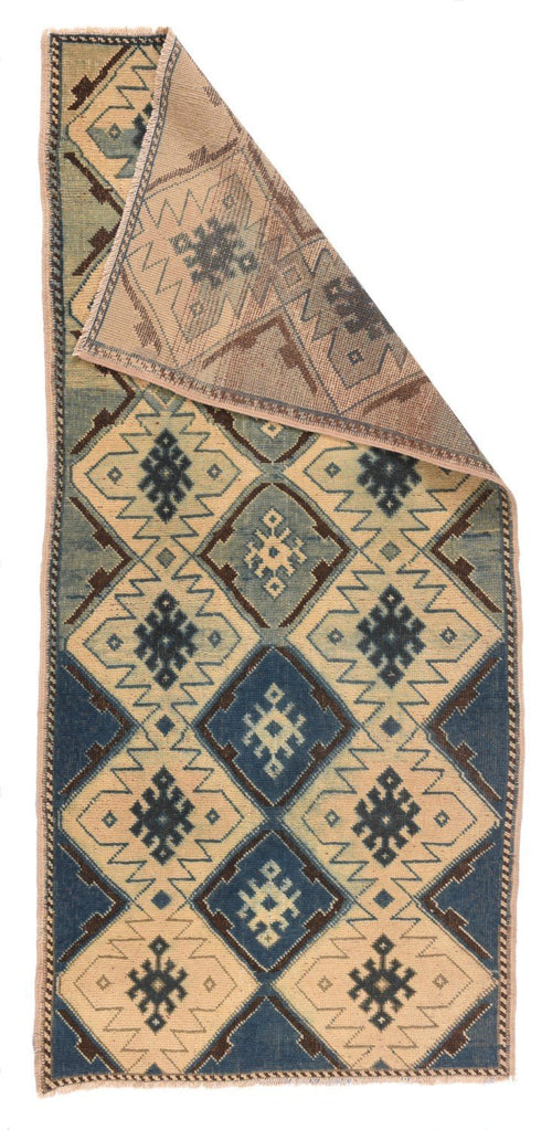 Area Rug 1714