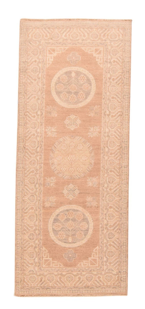 Area Rug 2242