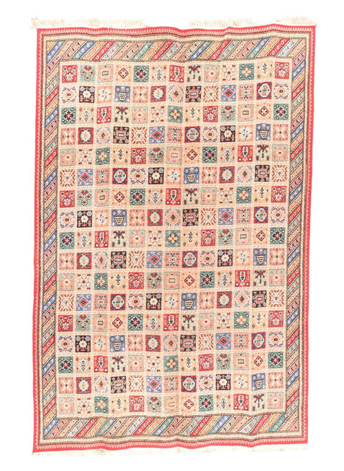 Area Rug 2400