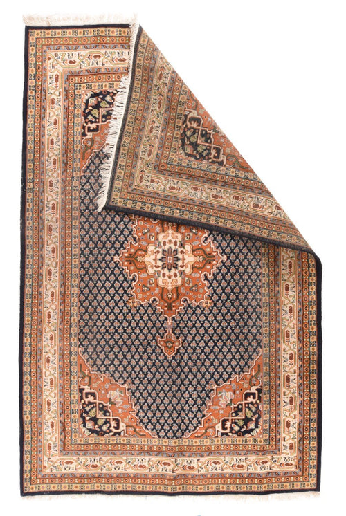 Area Rug 2404