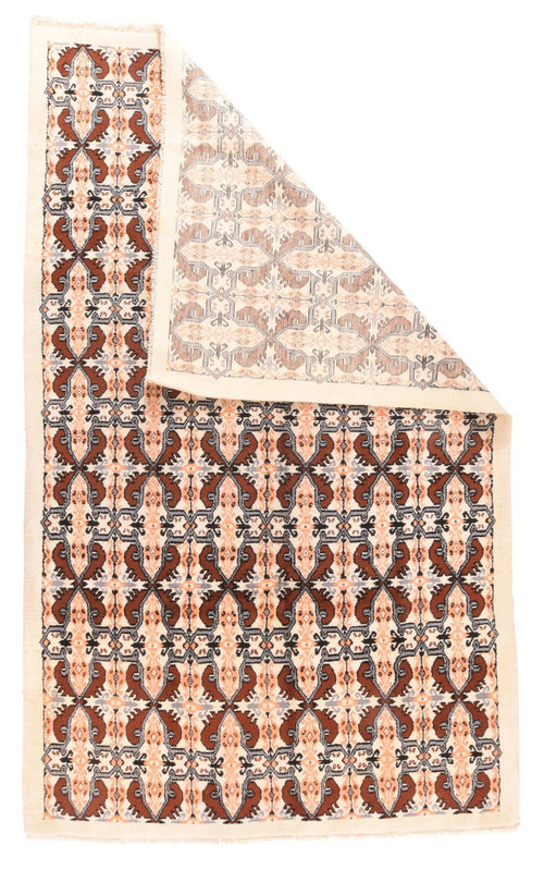 Area Rug 2411