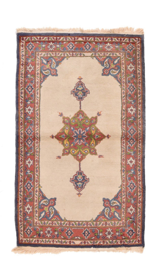 Area Rug 2473