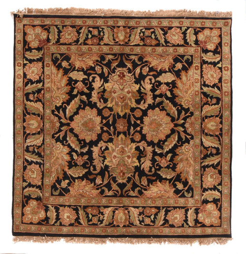 Area Rug 2651