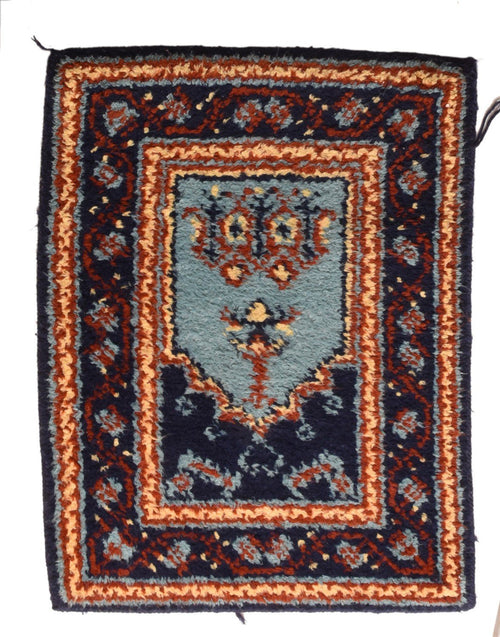 Area Rug 2770