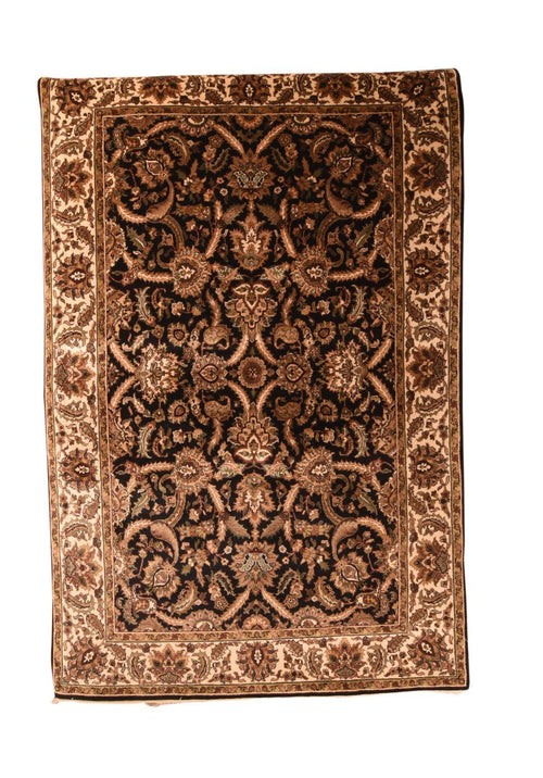 Area Rug 2975