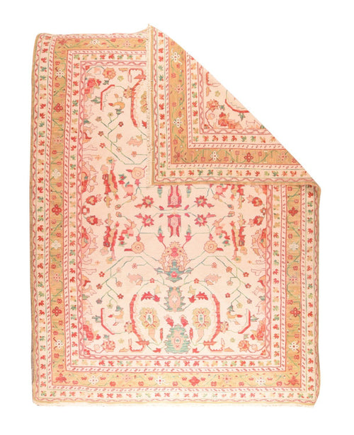 Area Rug 3105