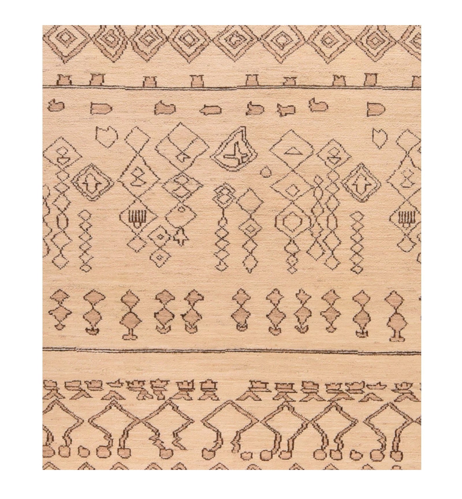 Fine Vintage Turkish Oushak  .