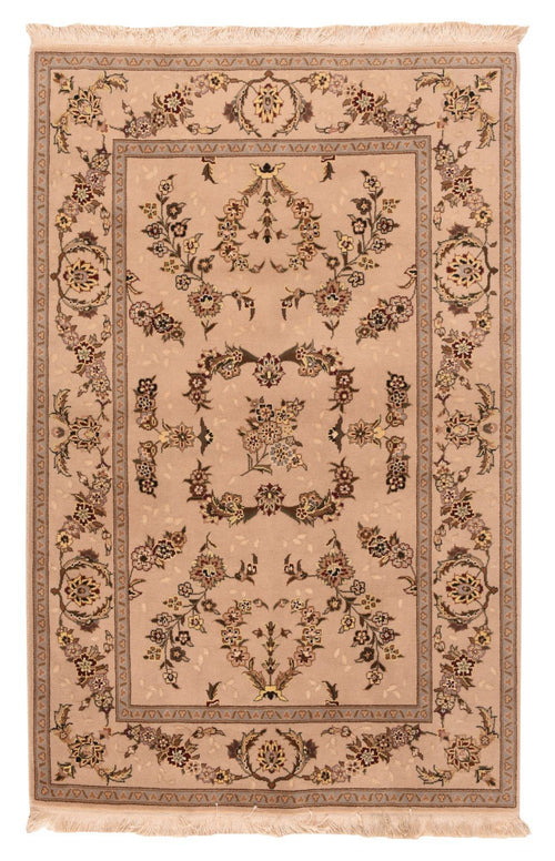 Area Rug 780