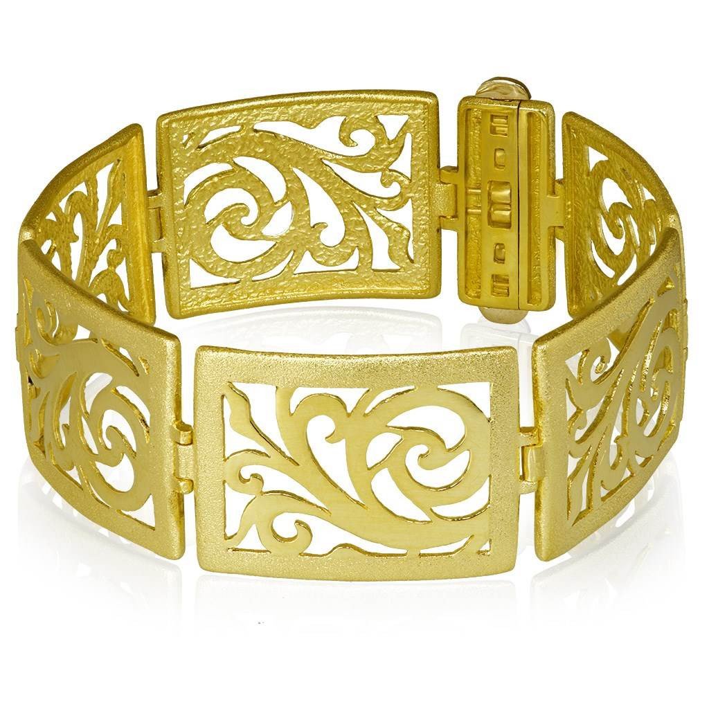 Gold Ornament Link Bracelet with Contrast Texture
